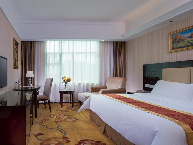 Vienna Hotel Baoan Liutang Xin'an  Exterior foto